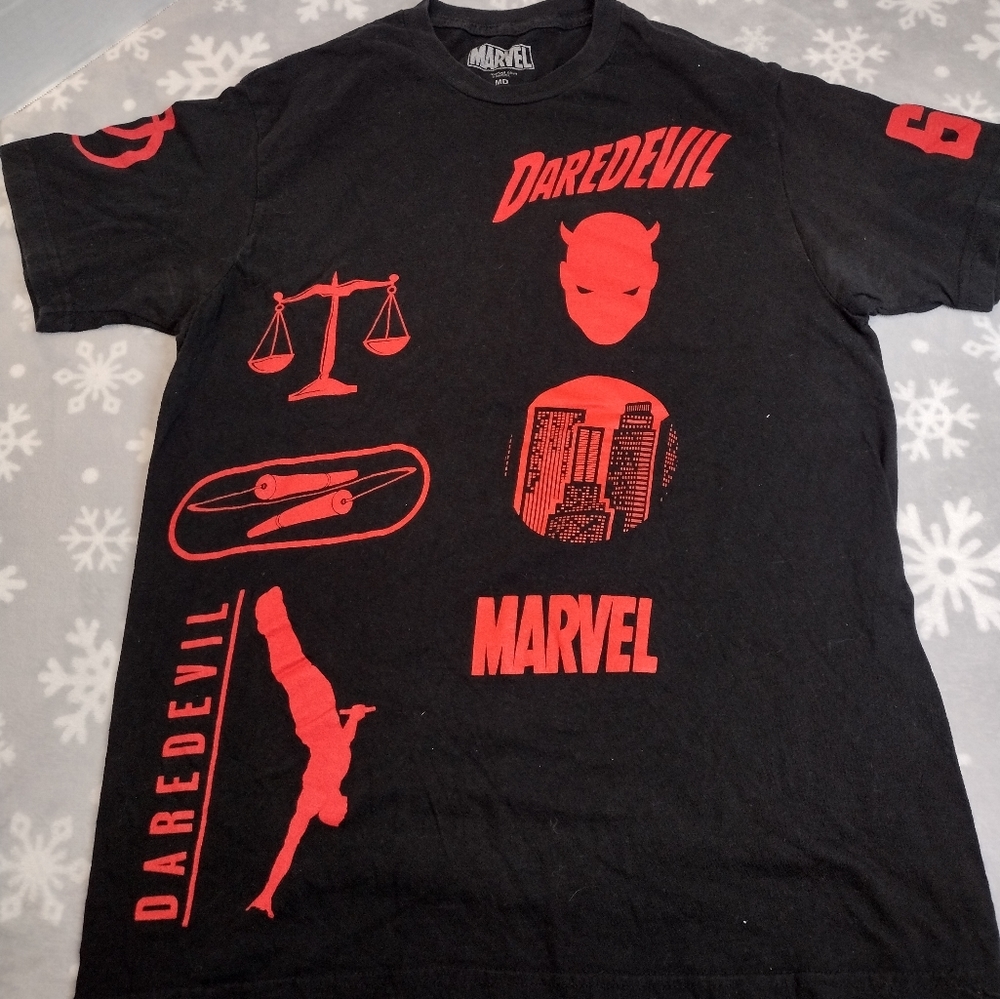 Daredevil (Marvel Comics) Mens T-Shirt - Classic Comic Symbols Red Print MED. In